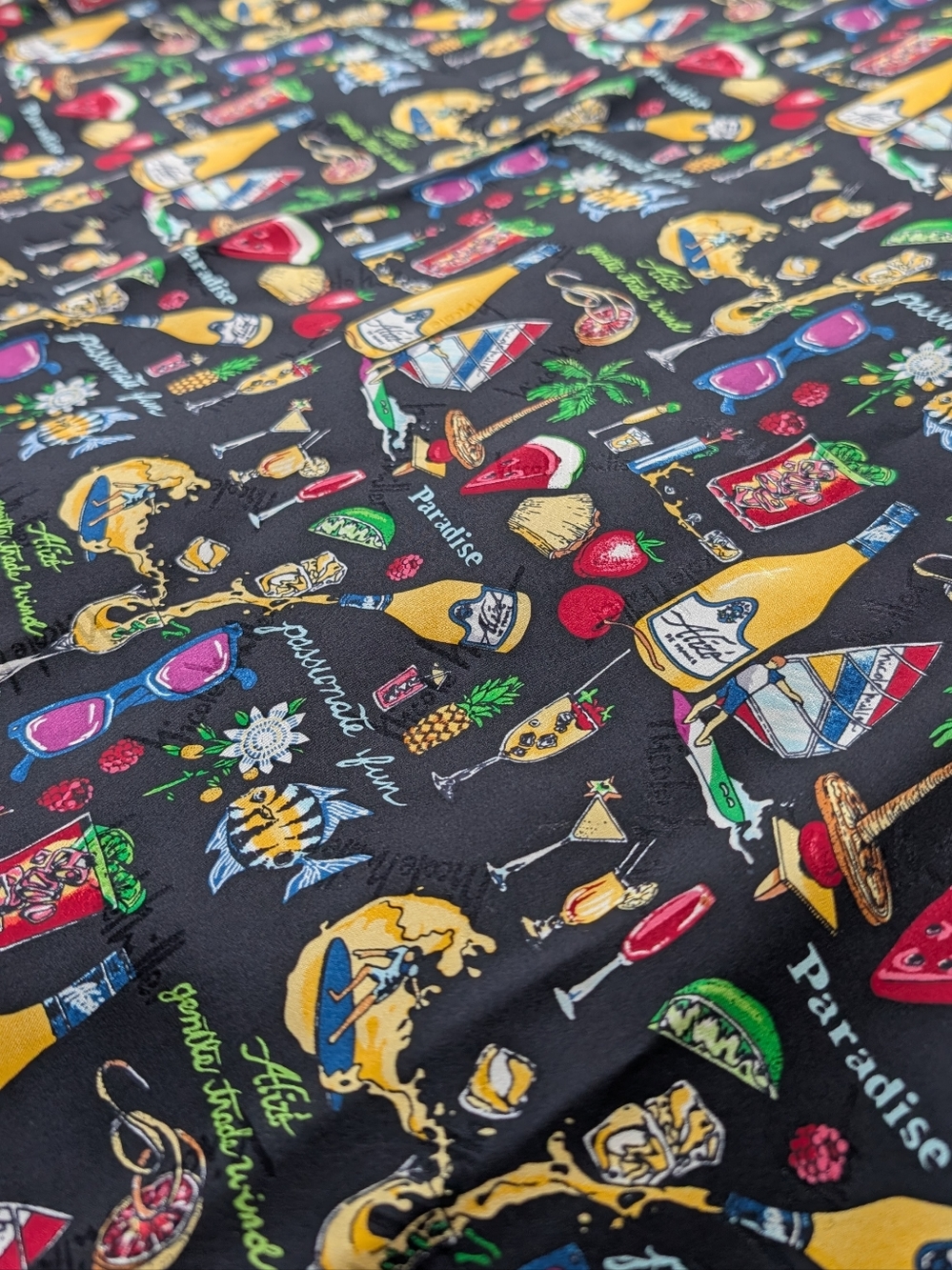 Vintage Nicole Miller Silk Scarf 42x42in Alize AOP Beach Fun Paradise 1995 Korea